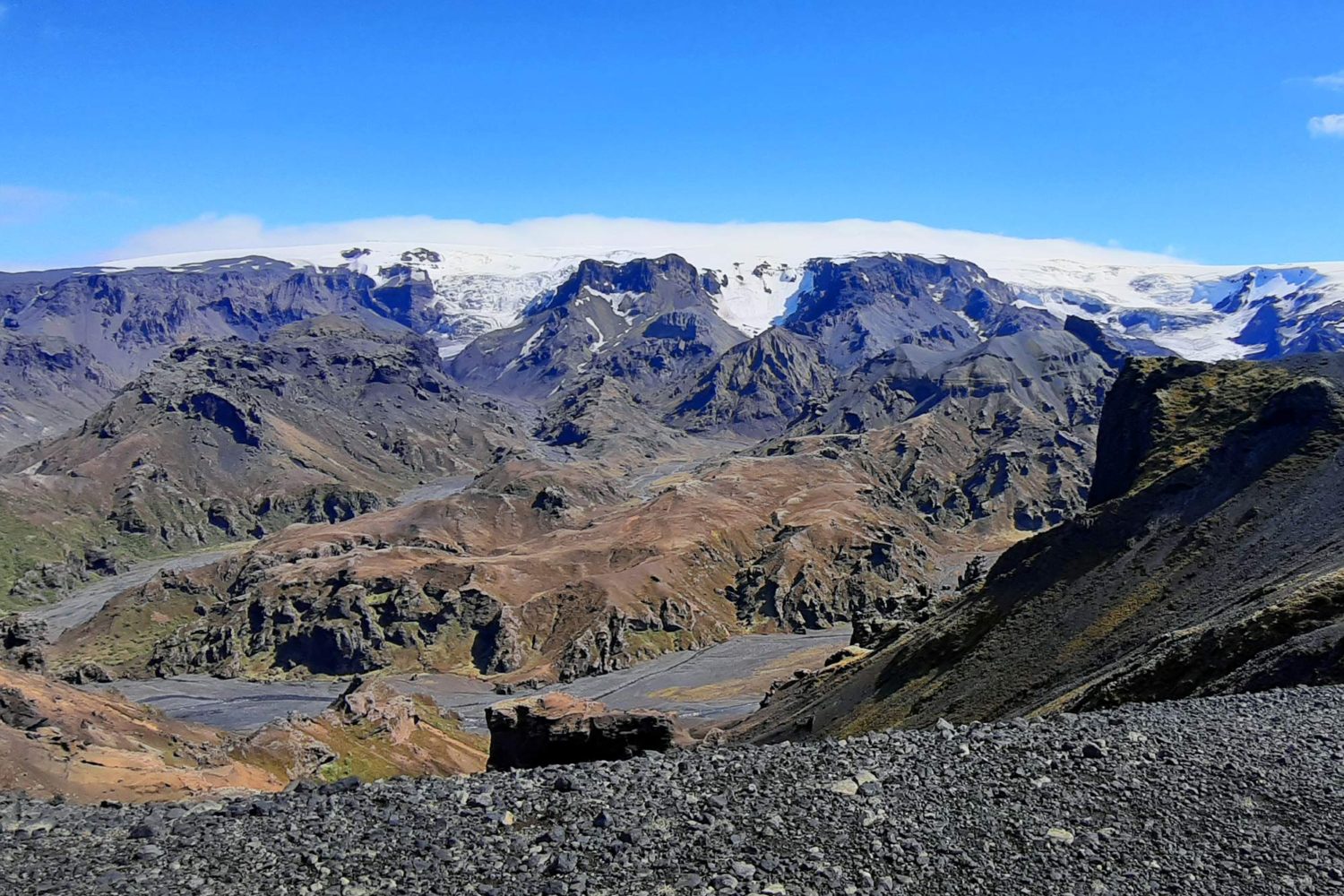 A view from Morinsheiði upp to Mýrdalsjökull glacier.